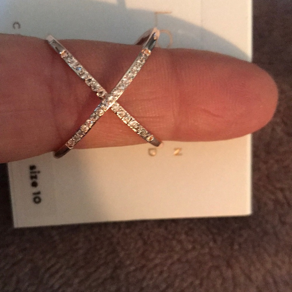 Lc Lauren Conrad cross cross ring